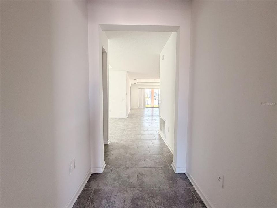 出租: $2,950 (4 贝兹, 3 浴室, 2363 平方英尺)