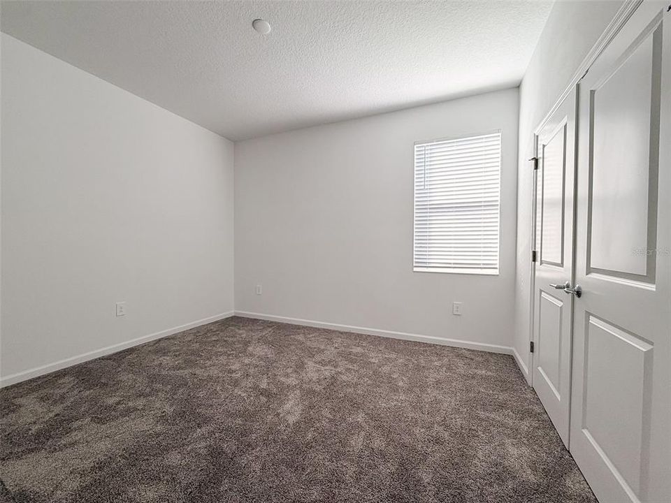 出租: $2,950 (4 贝兹, 3 浴室, 2363 平方英尺)