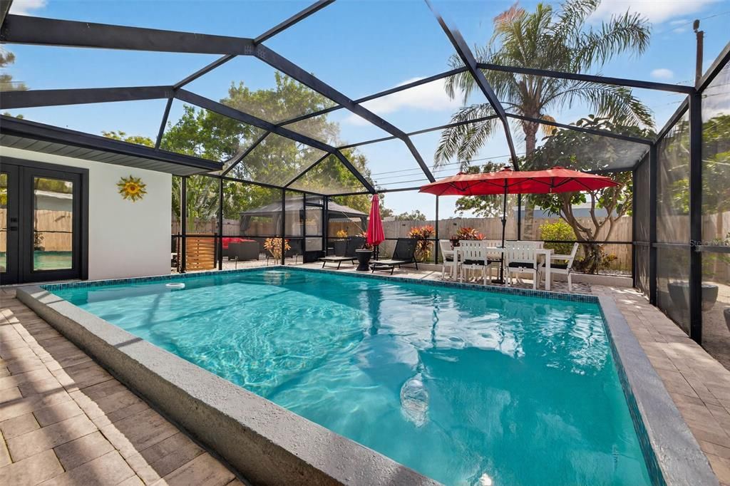 En Venta: $425,000 (3 camas, 1 baños, 1236 Pies cuadrados)