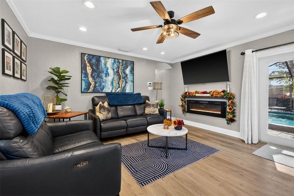 En Venta: $425,000 (3 camas, 1 baños, 1236 Pies cuadrados)