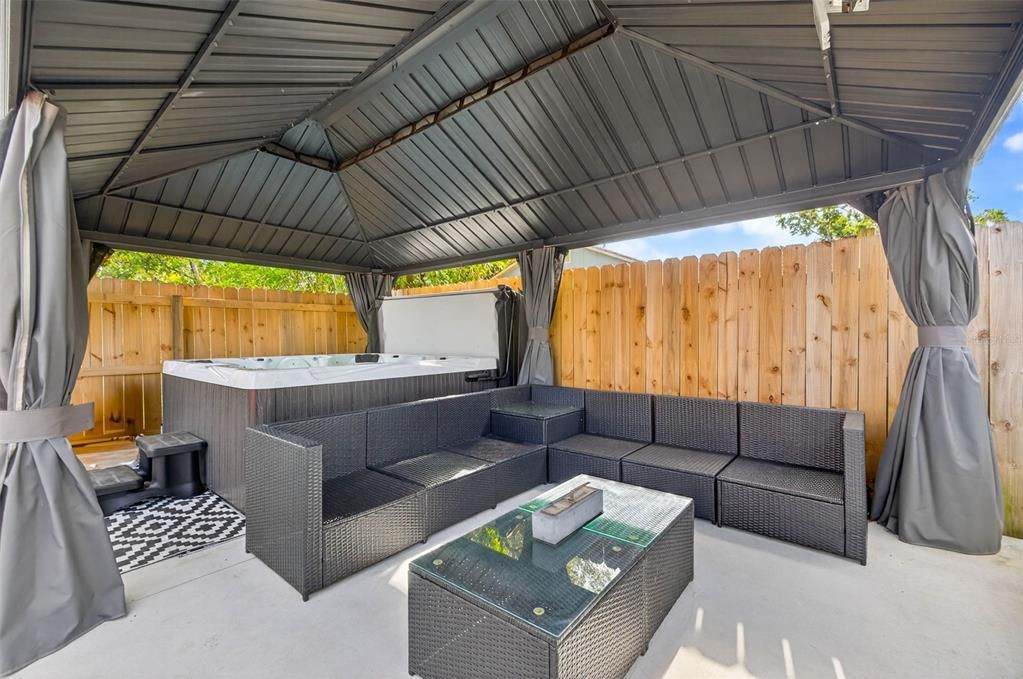 En Venta: $425,000 (3 camas, 1 baños, 1236 Pies cuadrados)