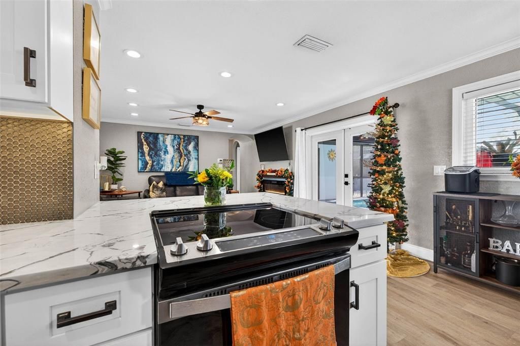 En Venta: $425,000 (3 camas, 1 baños, 1236 Pies cuadrados)