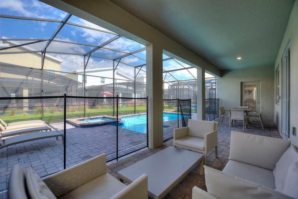 待售: $760,000 (7 贝兹, 6 浴室, 3888 平方英尺)