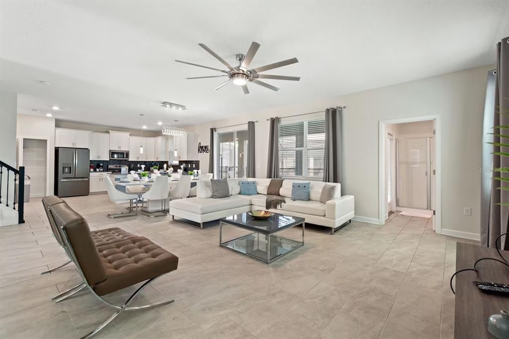 待售: $760,000 (7 贝兹, 6 浴室, 3888 平方英尺)