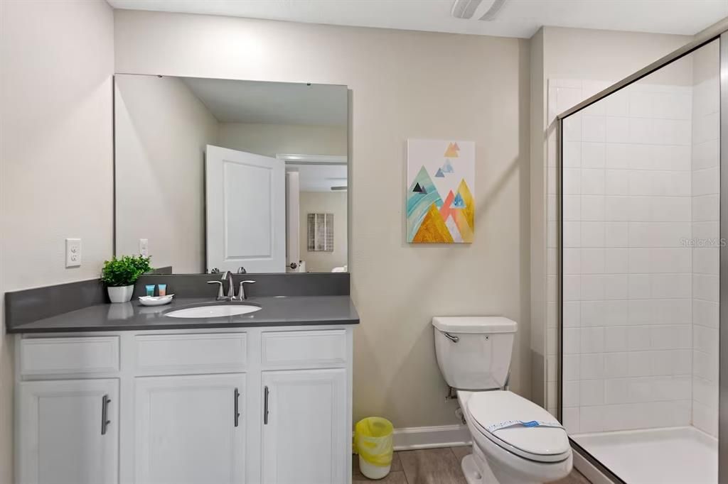 待售: $760,000 (7 贝兹, 6 浴室, 3888 平方英尺)