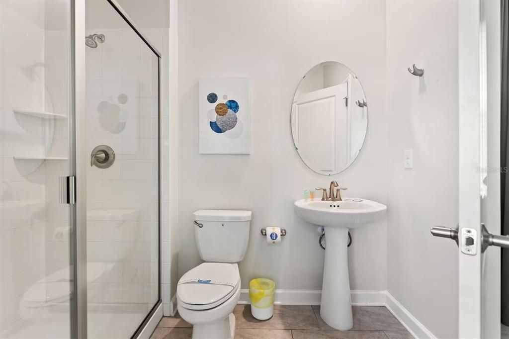 待售: $760,000 (7 贝兹, 6 浴室, 3888 平方英尺)