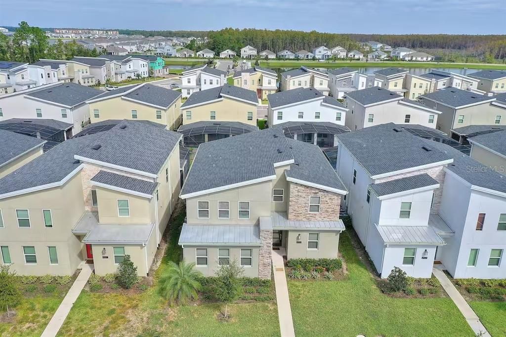 待售: $760,000 (7 贝兹, 6 浴室, 3888 平方英尺)