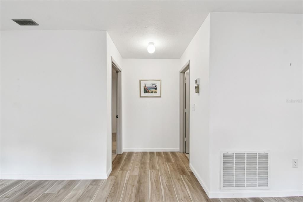 En Venta: $290,000 (2 camas, 2 baños, 1477 Pies cuadrados)