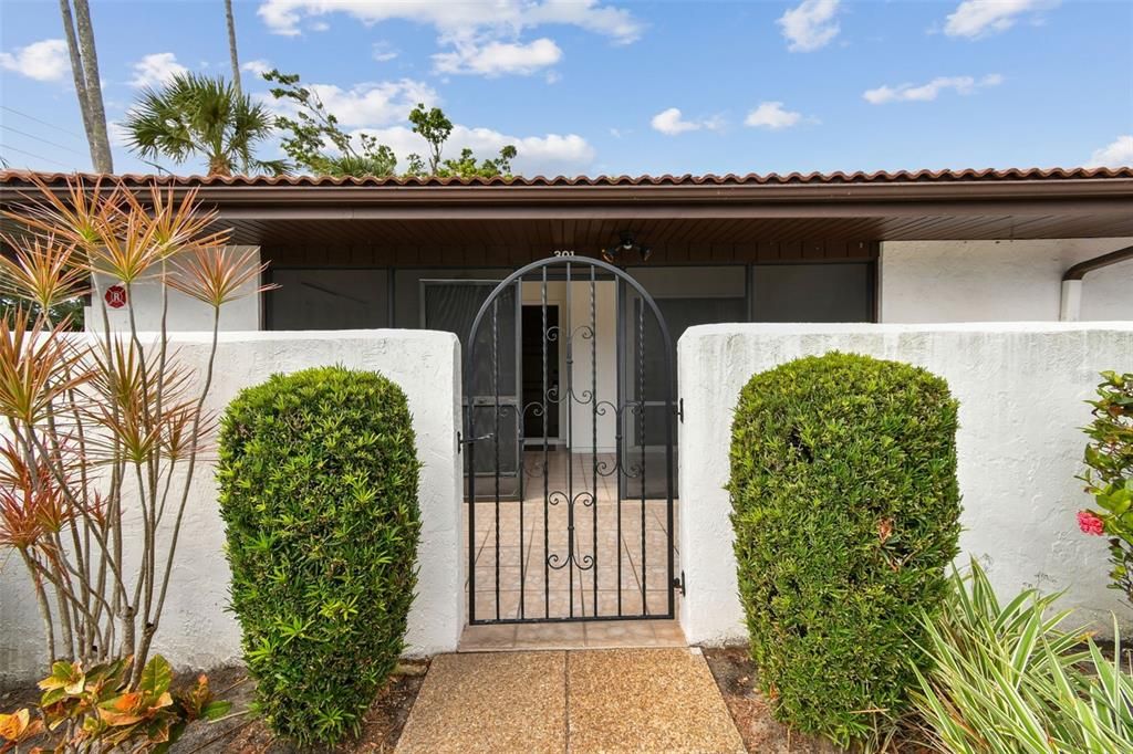 En Venta: $290,000 (2 camas, 2 baños, 1477 Pies cuadrados)