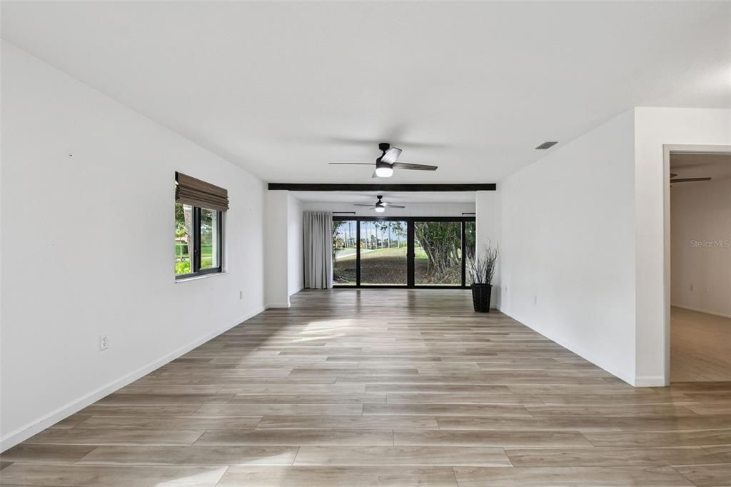 En Venta: $290,000 (2 camas, 2 baños, 1477 Pies cuadrados)