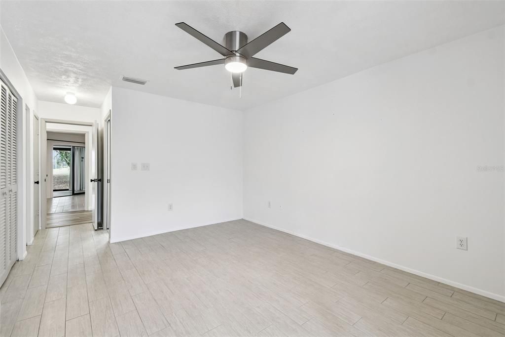 En Venta: $290,000 (2 camas, 2 baños, 1477 Pies cuadrados)