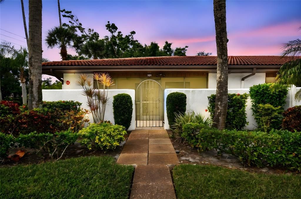 En Venta: $290,000 (2 camas, 2 baños, 1477 Pies cuadrados)