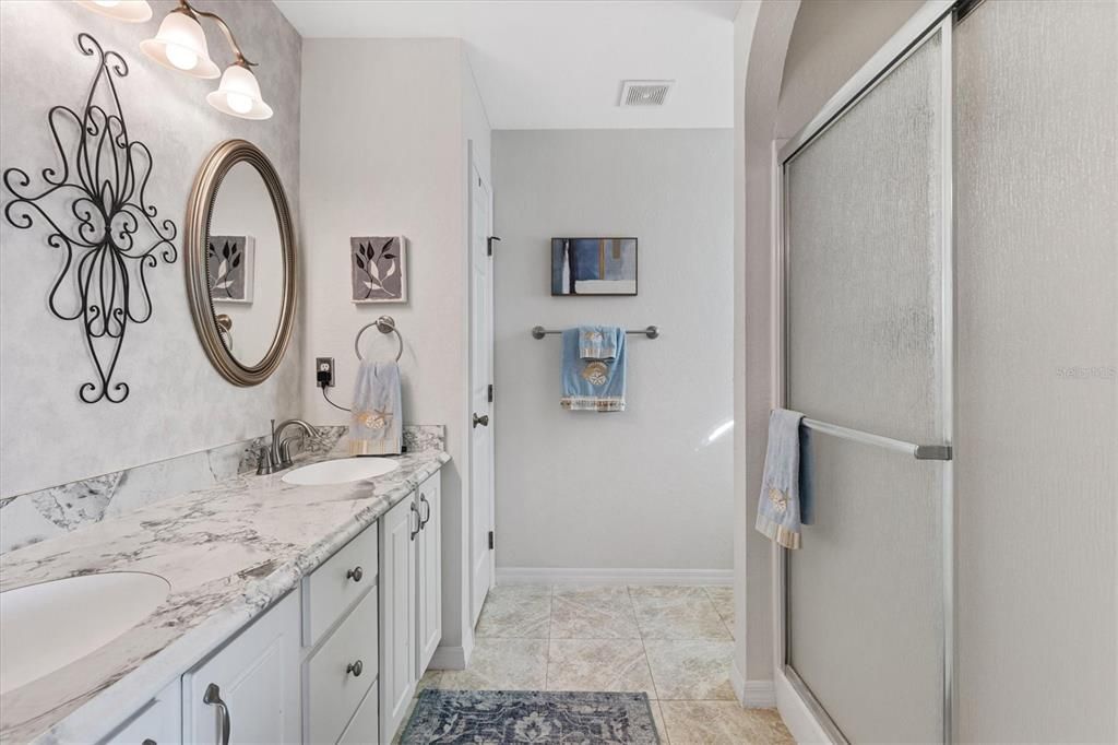 待售: $349,000 (3 贝兹, 2 浴室, 1695 平方英尺)