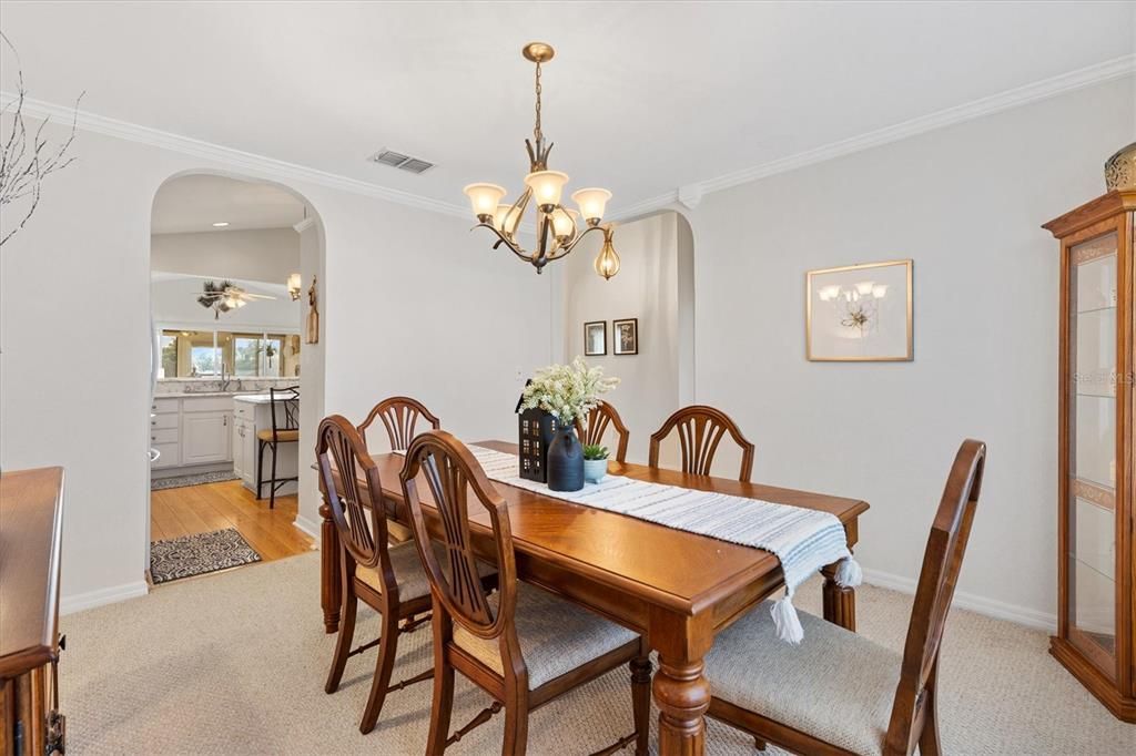 待售: $349,000 (3 贝兹, 2 浴室, 1695 平方英尺)