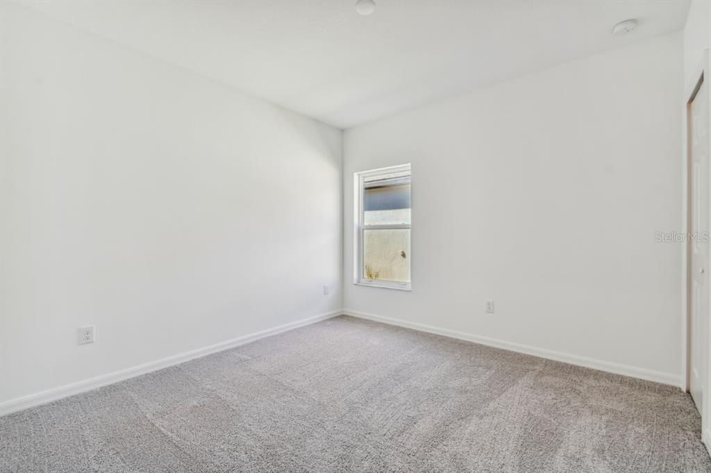 For Sale: $279,990 (3 beds, 2 baths, 1734 Square Feet)