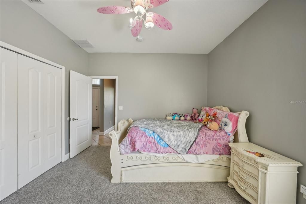 En Renta: $3,200 (4 camas, 3 baños, 2603 Pies cuadrados)