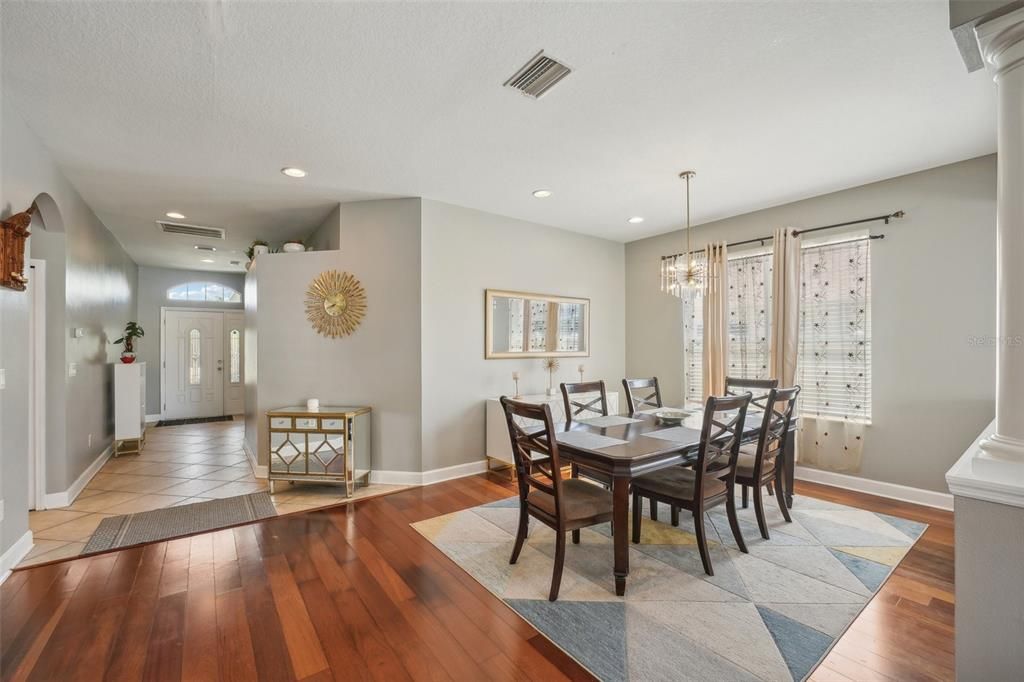 En Renta: $3,200 (4 camas, 3 baños, 2603 Pies cuadrados)