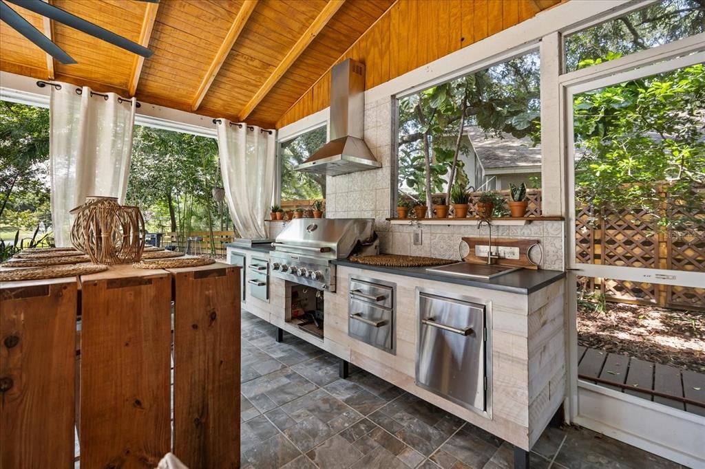 For Rent: $4,000 (3 beds, 2 baths, 1674 Square Feet)