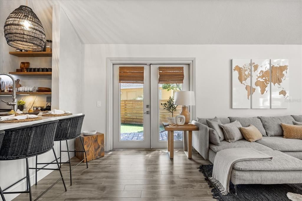 For Rent: $4,000 (3 beds, 2 baths, 1674 Square Feet)