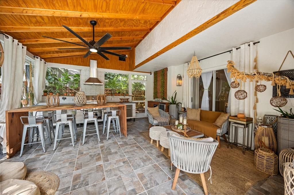 For Rent: $4,000 (3 beds, 2 baths, 1674 Square Feet)