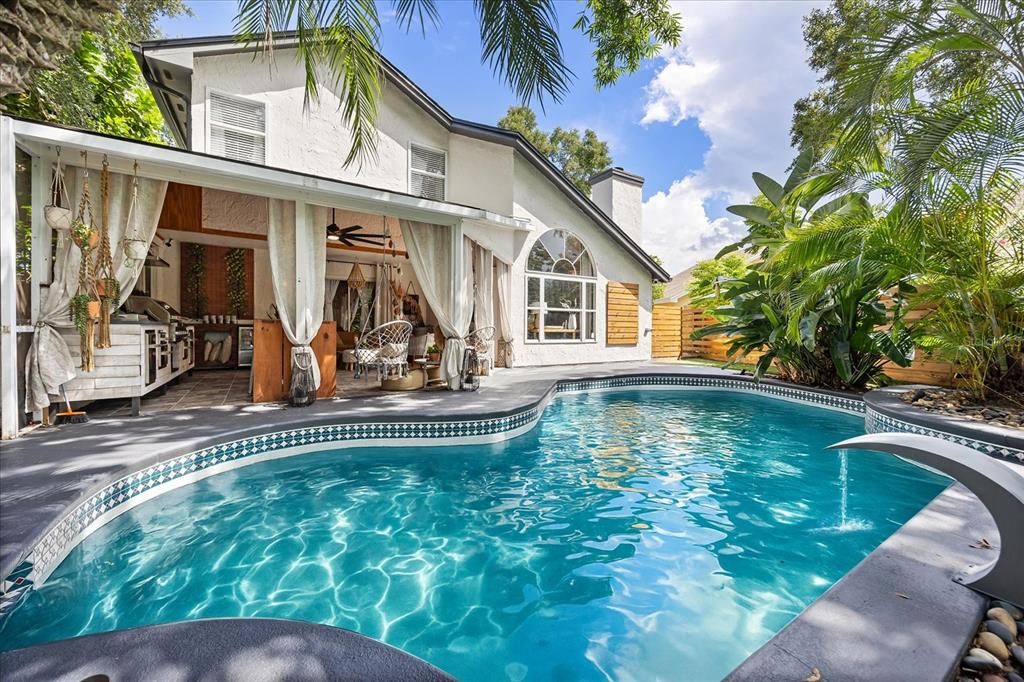 For Rent: $4,000 (3 beds, 2 baths, 1674 Square Feet)