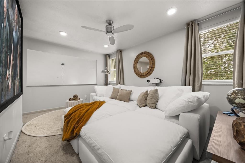 For Rent: $4,000 (3 beds, 2 baths, 1674 Square Feet)