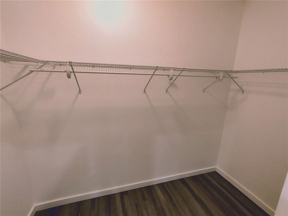 For Sale: $334,000 (3 beds, 2 baths, 1517 Square Feet)