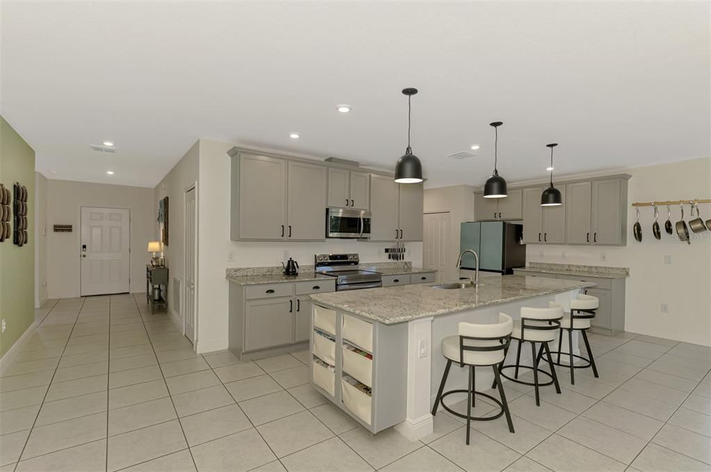 For Sale: $359,900 (4 beds, 2 baths, 1998 Square Feet)