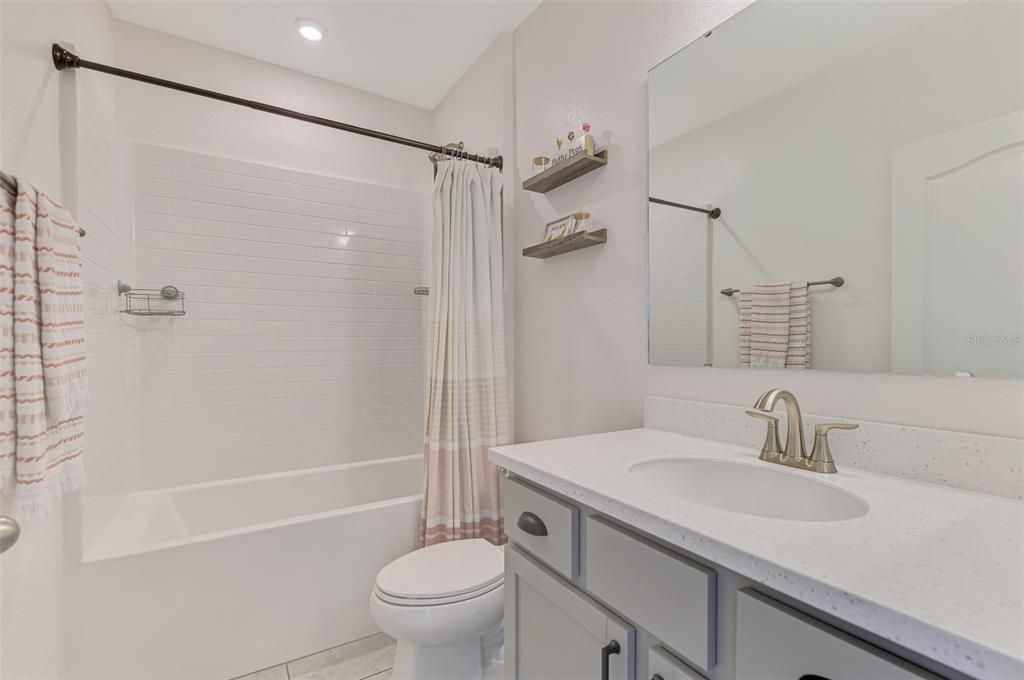 For Sale: $359,900 (4 beds, 2 baths, 1998 Square Feet)