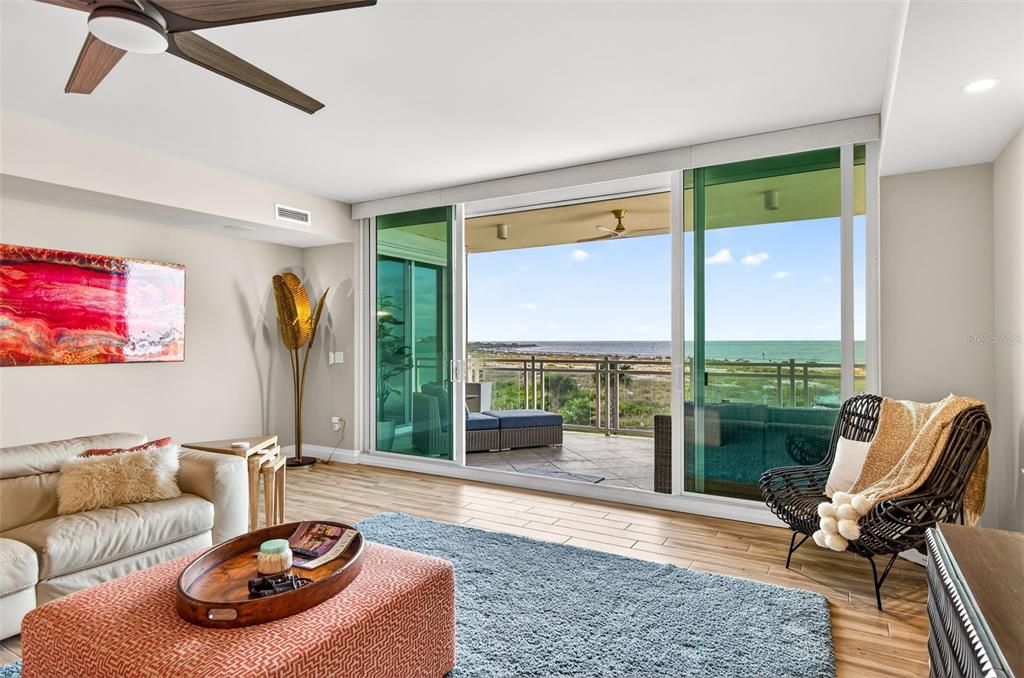 待售: $3,499,500 (3 贝兹, 3 浴室, 2939 平方英尺)