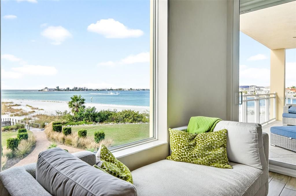 待售: $3,499,500 (3 贝兹, 3 浴室, 2939 平方英尺)