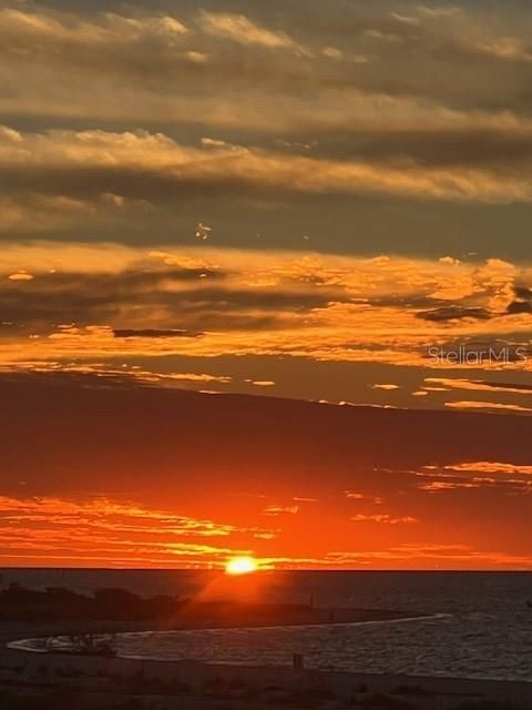 待售: $3,499,500 (3 贝兹, 3 浴室, 2939 平方英尺)