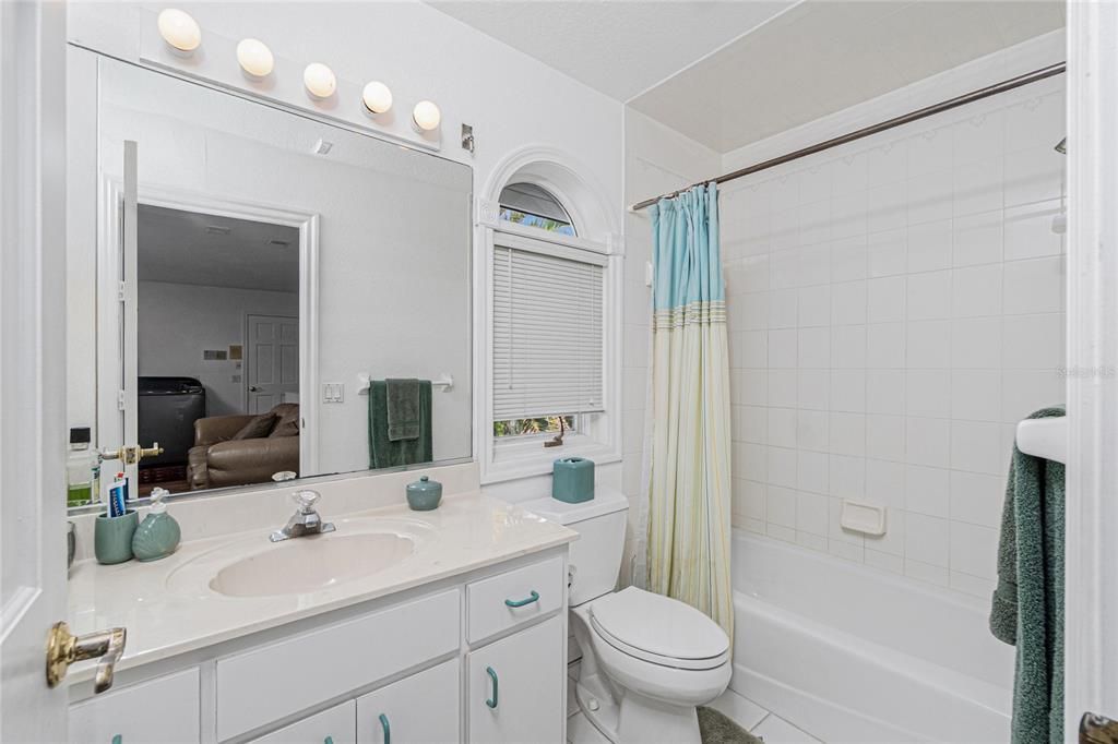 На продажу: $2,000,000 (6 спален, 5 ванн, 5695 Квадратных фут)