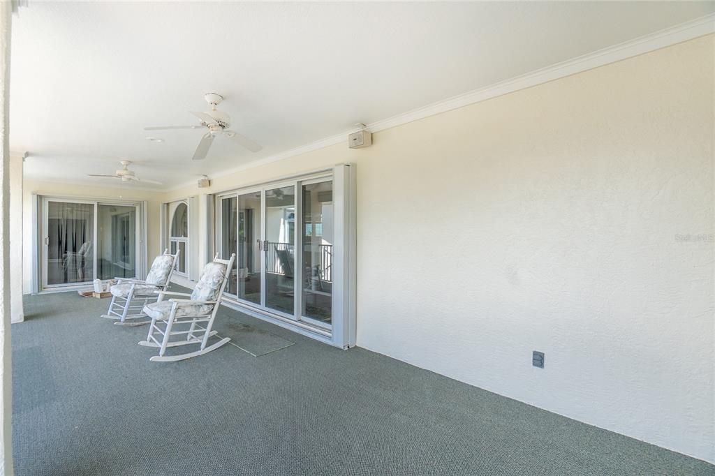 На продажу: $2,000,000 (6 спален, 5 ванн, 5695 Квадратных фут)