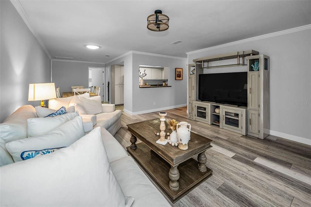 En Venta: $265,500 (2 camas, 2 baños, 1470 Pies cuadrados)