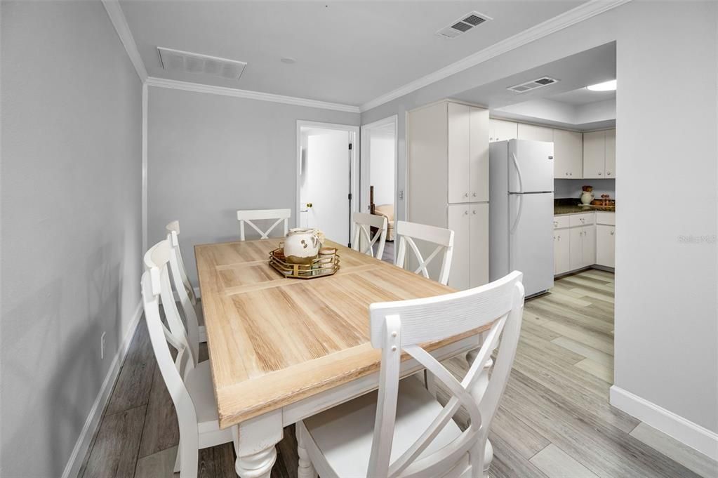 En Venta: $265,500 (2 camas, 2 baños, 1470 Pies cuadrados)