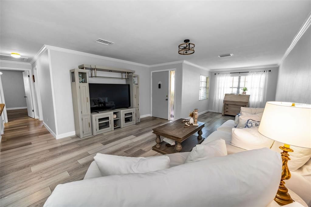 En Venta: $265,500 (2 camas, 2 baños, 1470 Pies cuadrados)