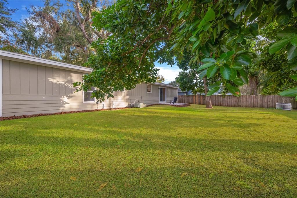 En Venta: $349,900 (4 camas, 2 baños, 1519 Pies cuadrados)