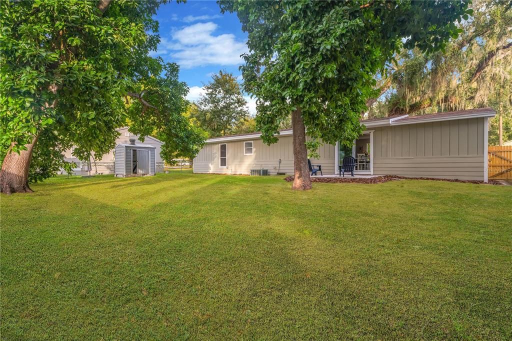 En Venta: $349,900 (4 camas, 2 baños, 1519 Pies cuadrados)