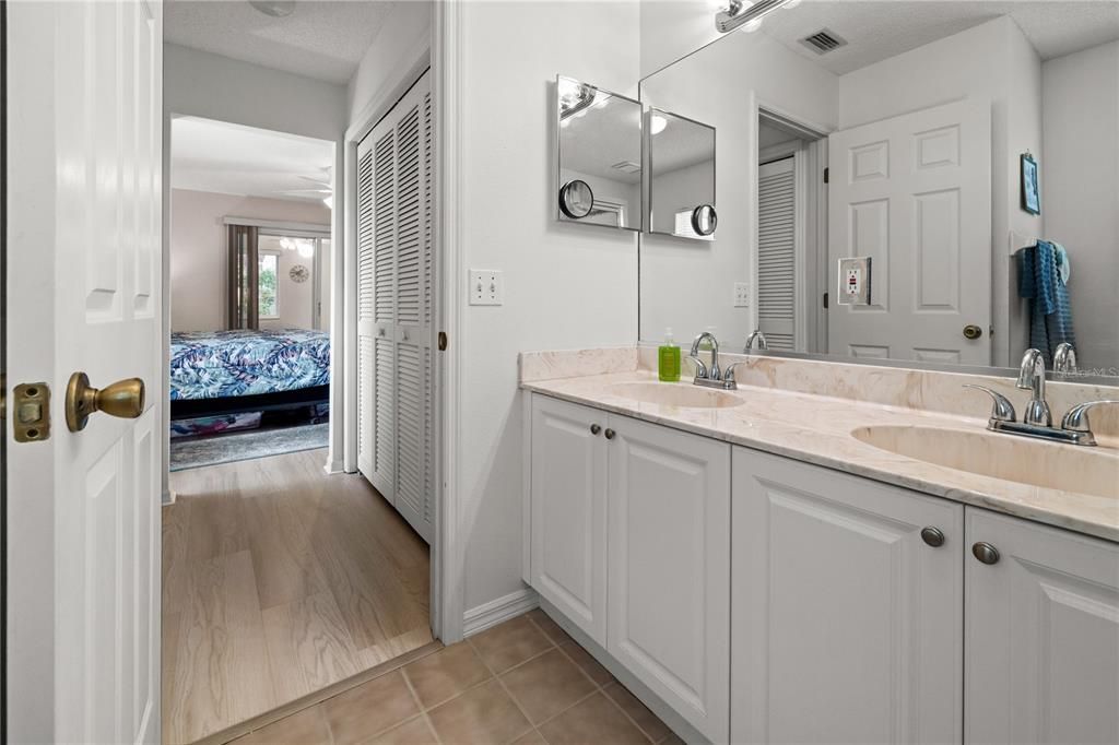 待售: $319,000 (3 贝兹, 2 浴室, 1626 平方英尺)