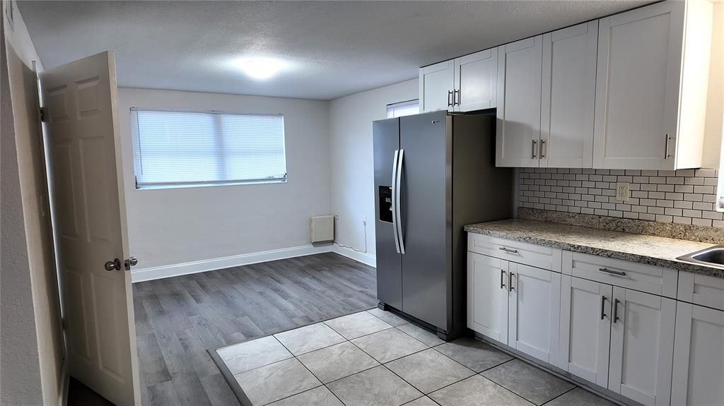 For Rent: $1,550 (3 beds, 1 baths, 960 Square Feet)