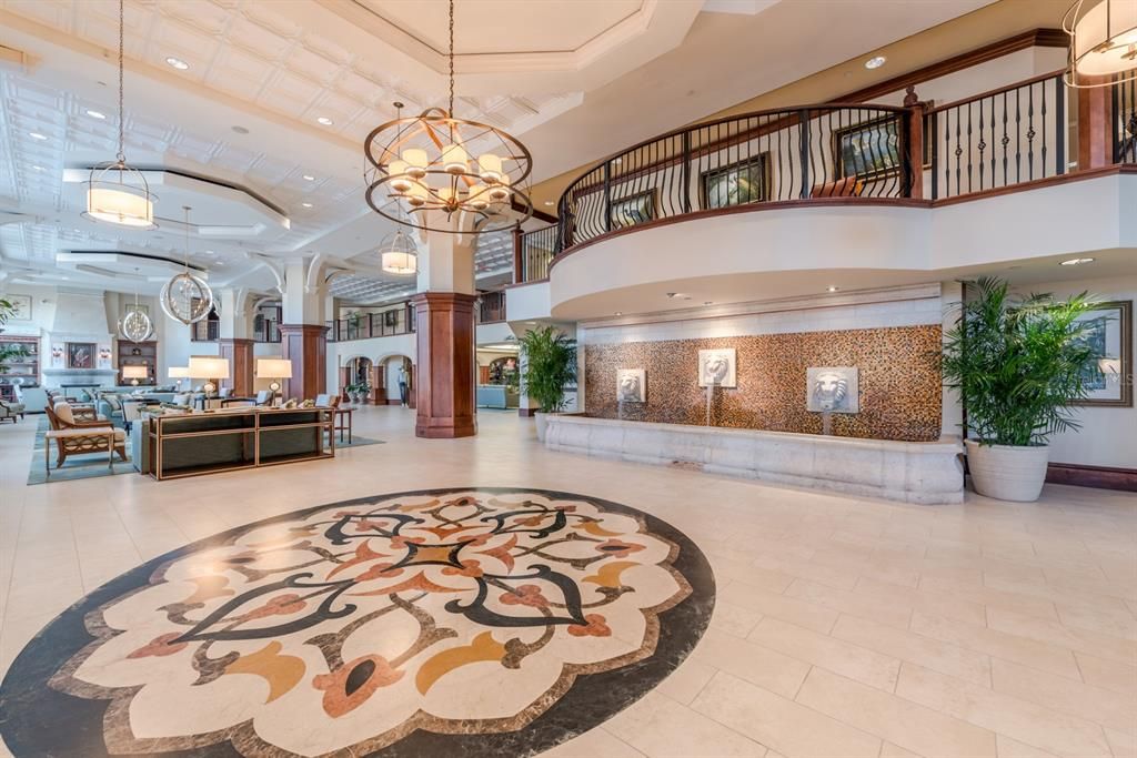 For Sale: $329,000 (1 beds, 1 baths, 678 Square Feet)