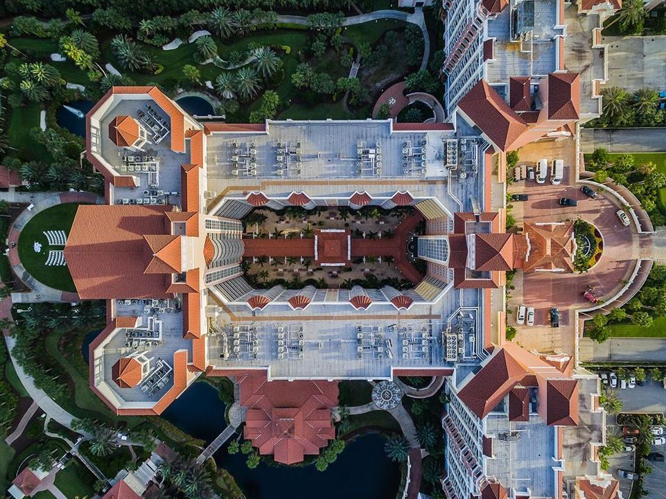 For Sale: $329,000 (1 beds, 1 baths, 678 Square Feet)