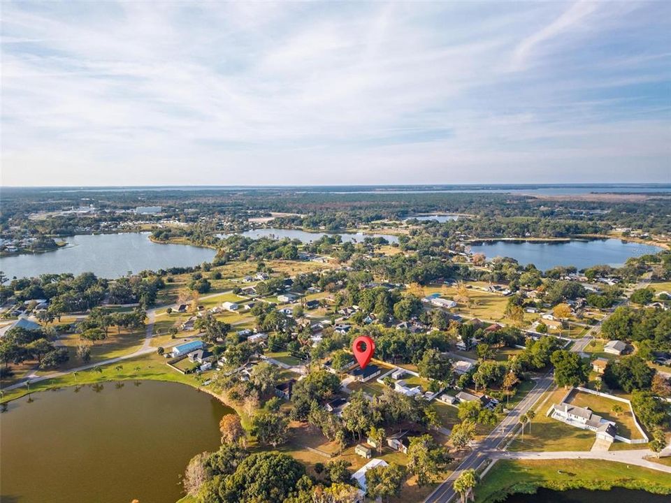 En Venta: $379,900 (4 camas, 2 baños, 1781 Pies cuadrados)