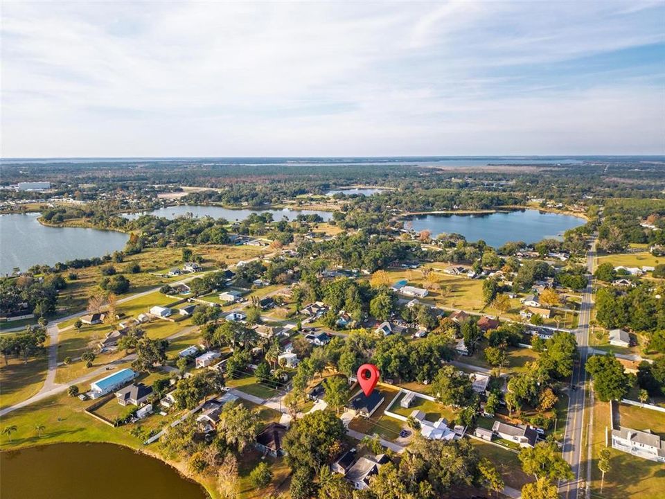 En Venta: $379,900 (4 camas, 2 baños, 1781 Pies cuadrados)