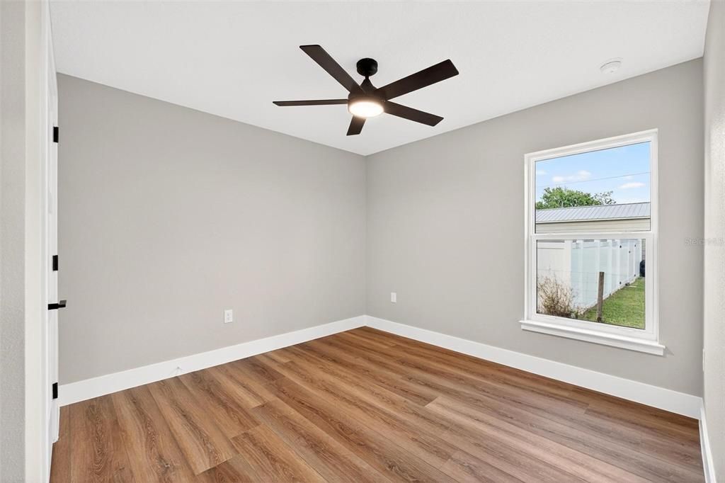 En Venta: $379,900 (4 camas, 2 baños, 1781 Pies cuadrados)