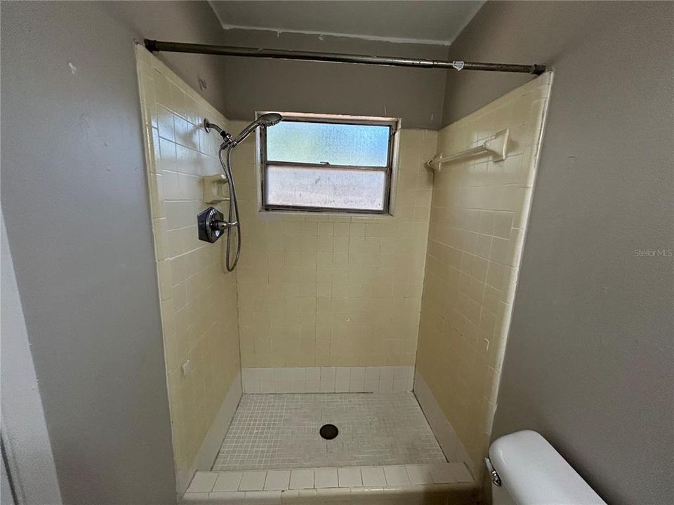 For Rent: $1,665 (3 beds, 2 baths, 1166 Square Feet)