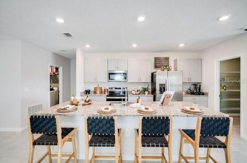 待售: $379,199 (4 贝兹, 3 浴室, 2106 平方英尺)