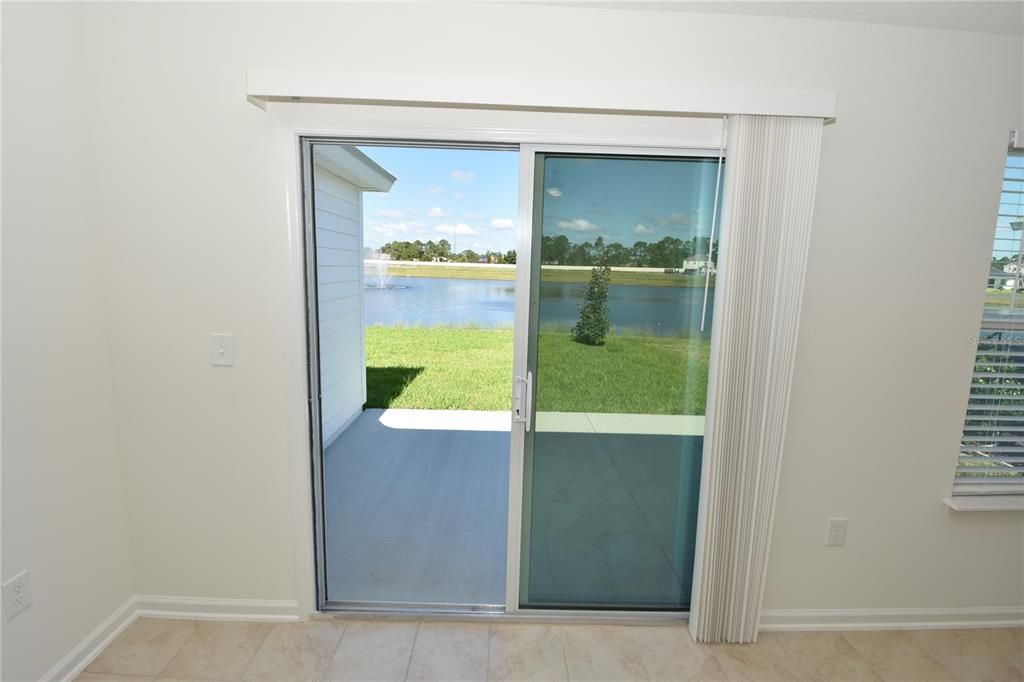 For Rent: $2,100 (4 beds, 2 baths, 1891 Square Feet)