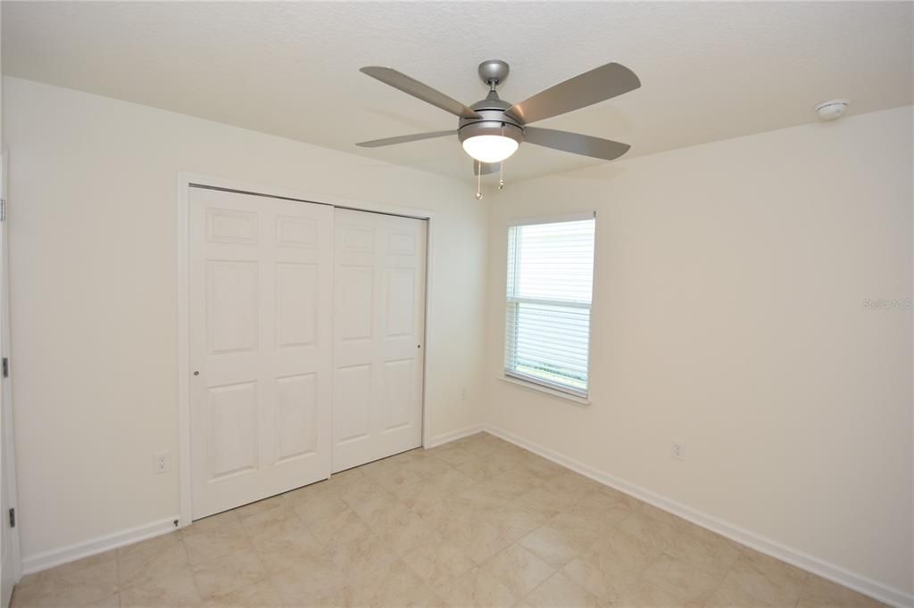 For Rent: $2,100 (4 beds, 2 baths, 1891 Square Feet)